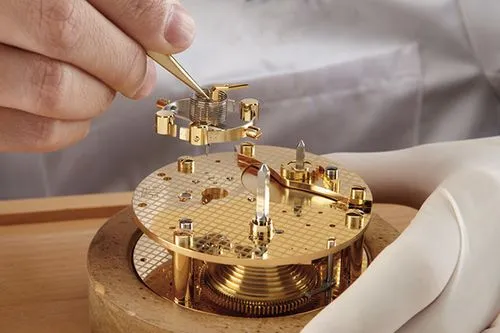 杭州劳力士手表官方维修中心价格查询